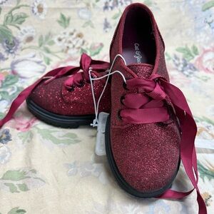 Burgundy velour zipper lace- up shoes